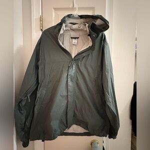 Helly Hansen Men's Gray Hooded Windbreaker in Large